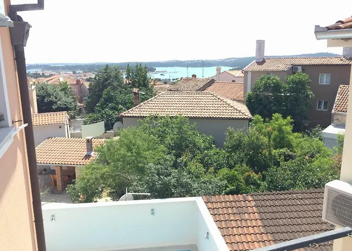 아파트 Labirint Queen 메덜린